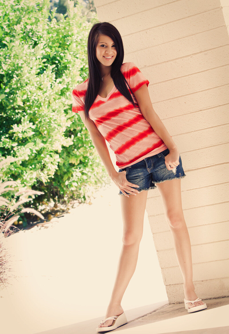 Корнелия, 25 лет, 1 размер груди